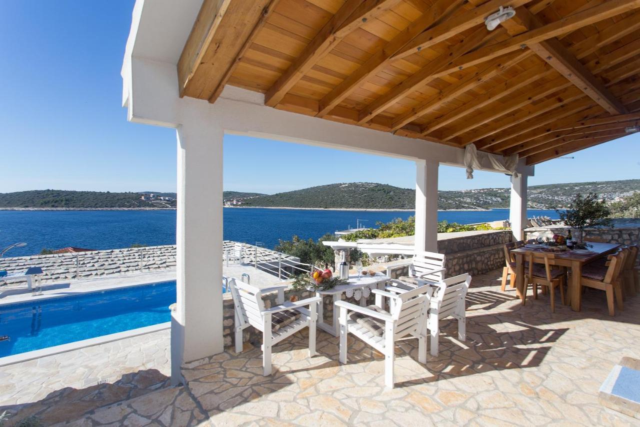 Villa, Stone House With Swimming Pool & Sauna, Beach, سيفيد المظهر الخارجي الصورة