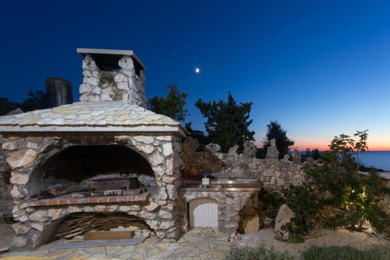 Villa, Stone House With Swimming Pool & Sauna, Beach, سيفيد المظهر الخارجي الصورة