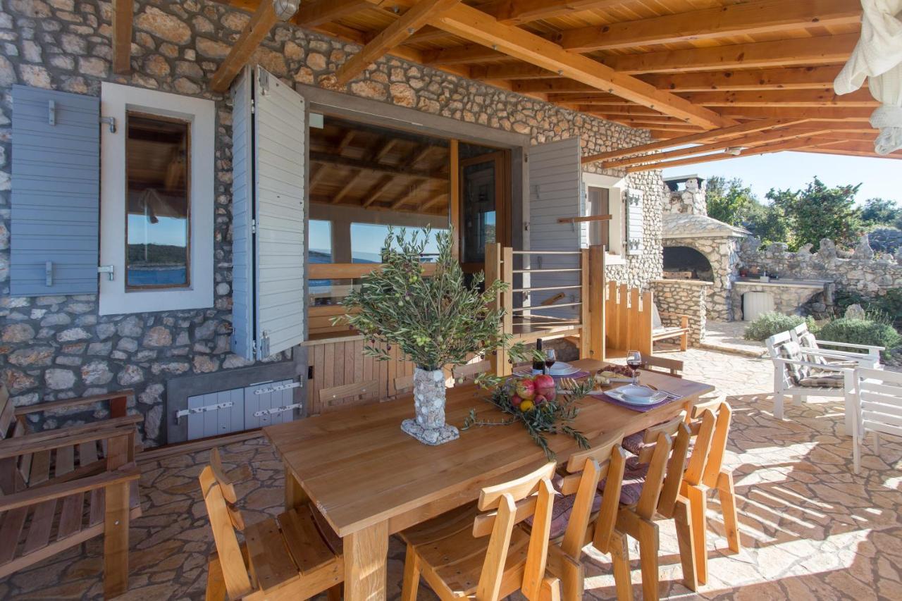 Villa, Stone House With Swimming Pool & Sauna, Beach, سيفيد المظهر الخارجي الصورة