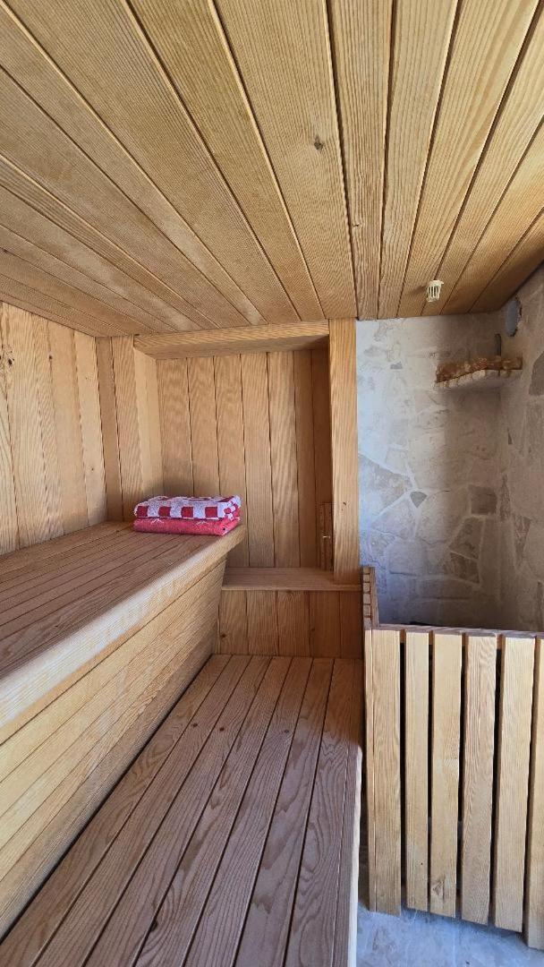 Villa, Stone House With Swimming Pool & Sauna, Beach, سيفيد المظهر الخارجي الصورة