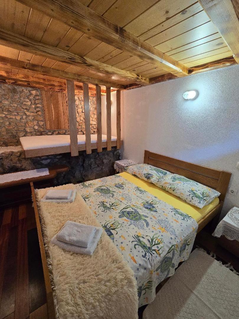 Villa, Stone House With Swimming Pool & Sauna, Beach, سيفيد المظهر الخارجي الصورة
