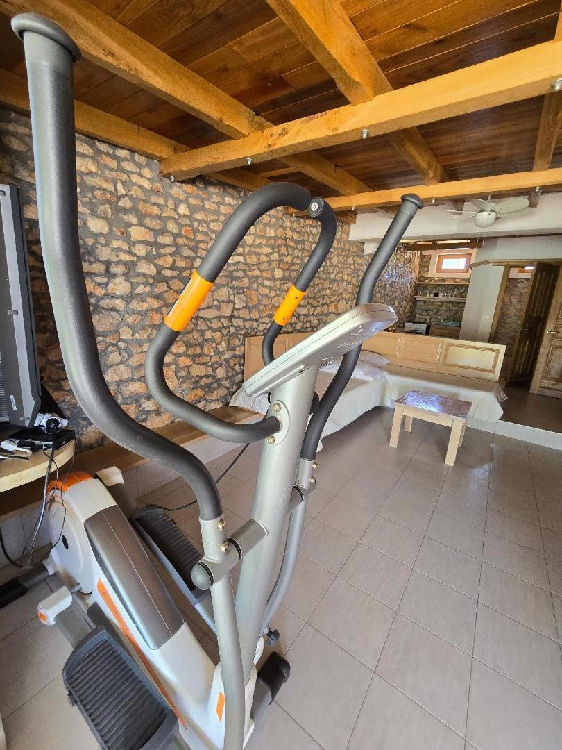 Villa, Stone House With Swimming Pool & Sauna, Beach, سيفيد المظهر الخارجي الصورة